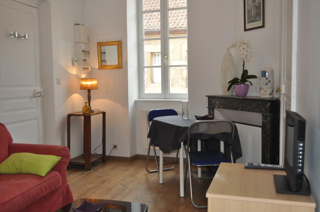 L'Appartement D'Aymar Moulins  Exterior photo